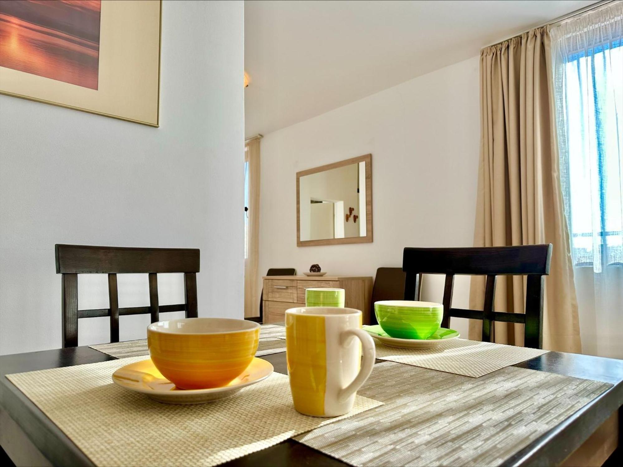 Menada Aheloy Apartments Ruang foto