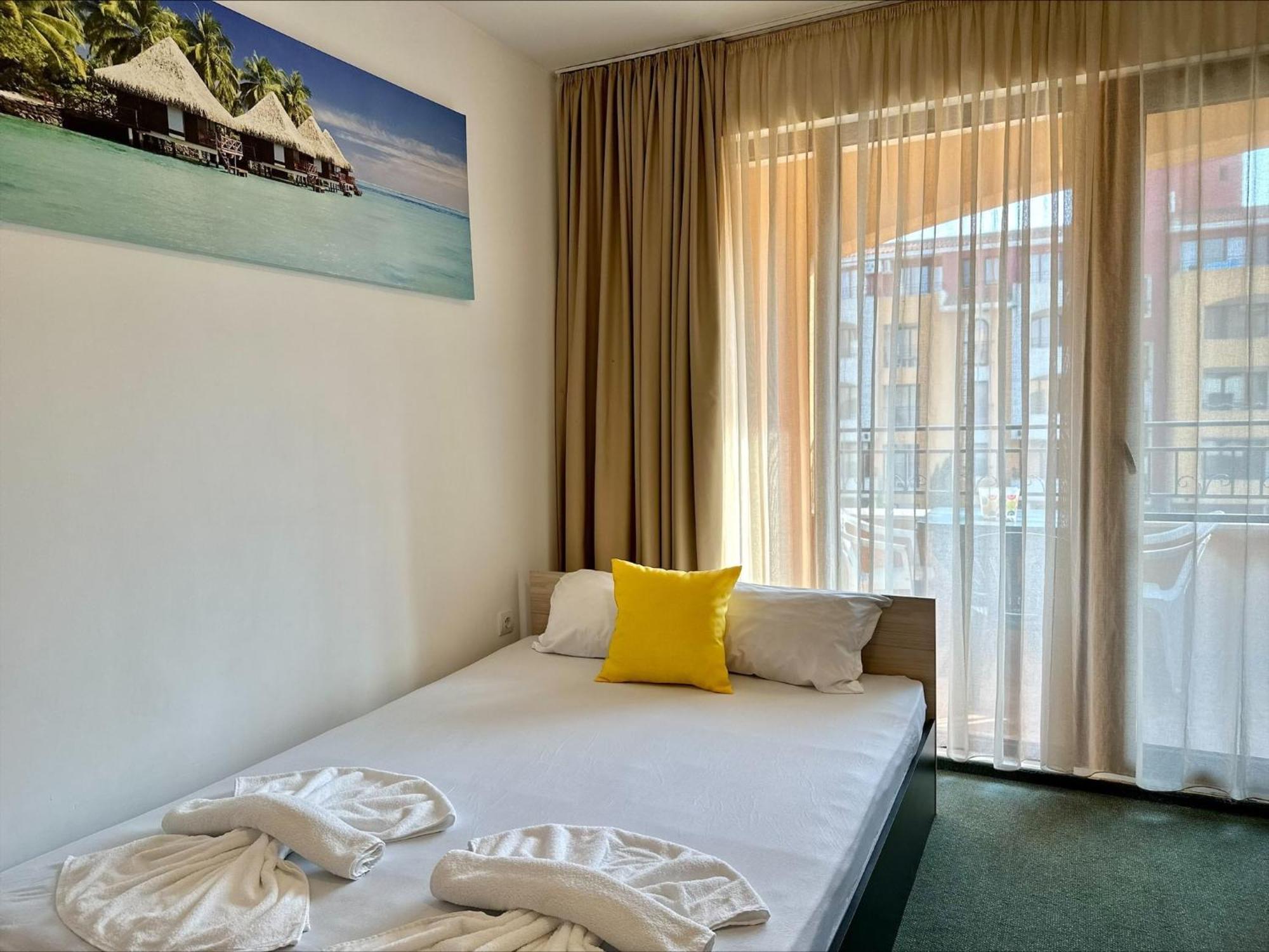 Menada Aheloy Apartments Ruang foto
